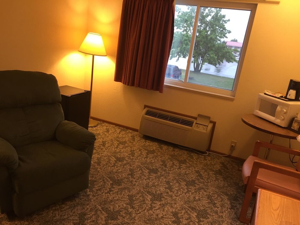 Super 8 By Wyndham Escanaba Exterior foto